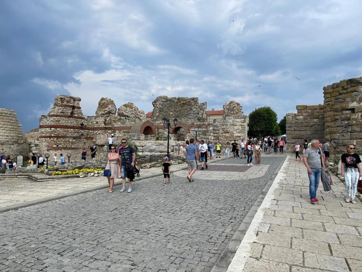 Alexandrov Plaza Studio Apartment Nesebar Exterior photo