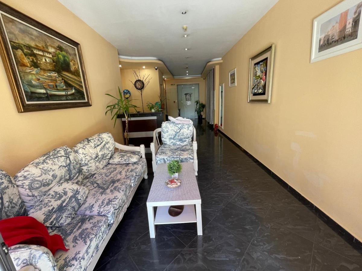 Alexandrov Plaza Studio Apartment Nesebar Exterior photo
